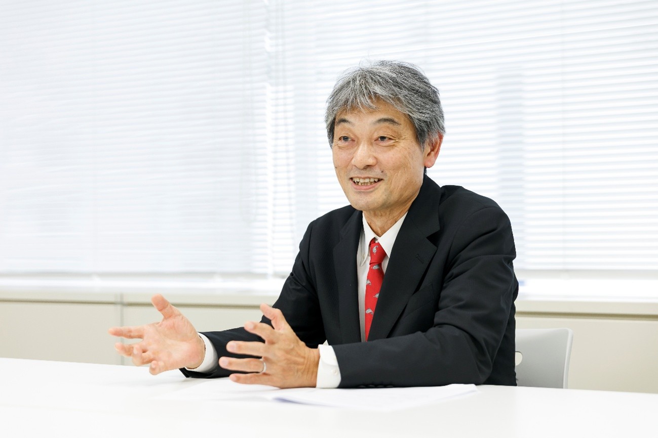 代表取締役社長　桑山正勝